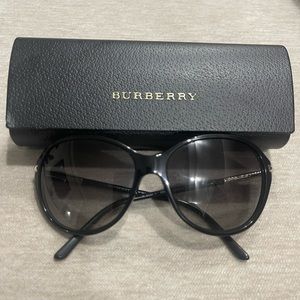 Authentic Burberry Womens Sunglasses